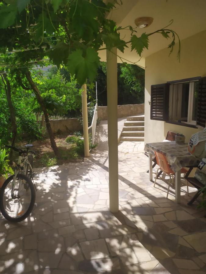 Guesthouse Wish Stari Grad  Luaran gambar