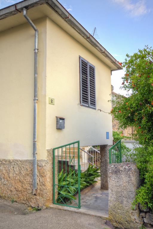 Guesthouse Wish Stari Grad  Luaran gambar