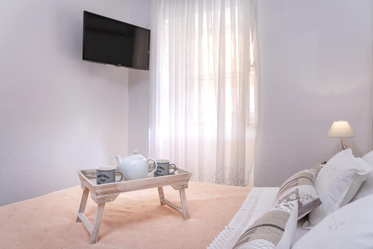 Guesthouse Wish Stari Grad  Luaran gambar