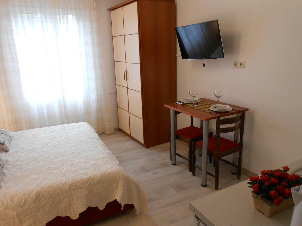 Guesthouse Wish Stari Grad  Luaran gambar