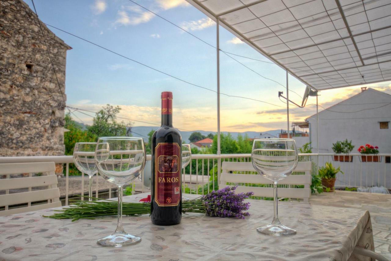 Guesthouse Wish Stari Grad  Luaran gambar