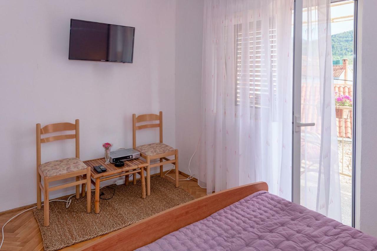 Guesthouse Wish Stari Grad  Luaran gambar