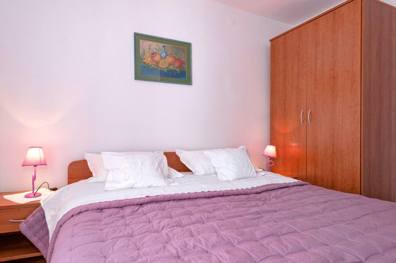 Guesthouse Wish Stari Grad  Luaran gambar