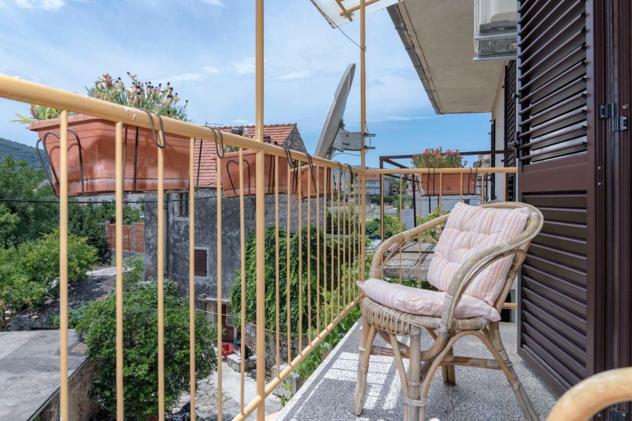 Guesthouse Wish Stari Grad  Luaran gambar